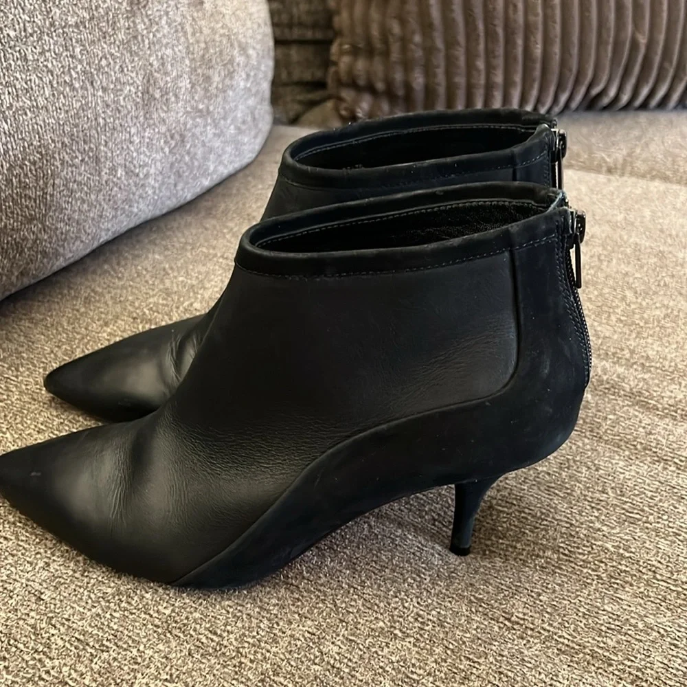 Loeffler Randall Reese Black Suede /Leather Ankle‎ Boot Size 8